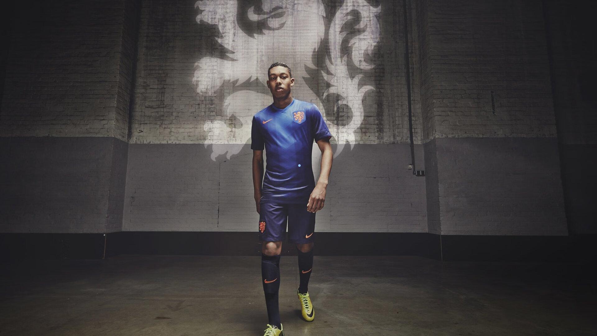 开云体育app官网-NBA本赛季场均罚球次数最低榜出炉，绿军榜首彰显战术革新，雄鹿勇士骑士排名揭示联盟趋势